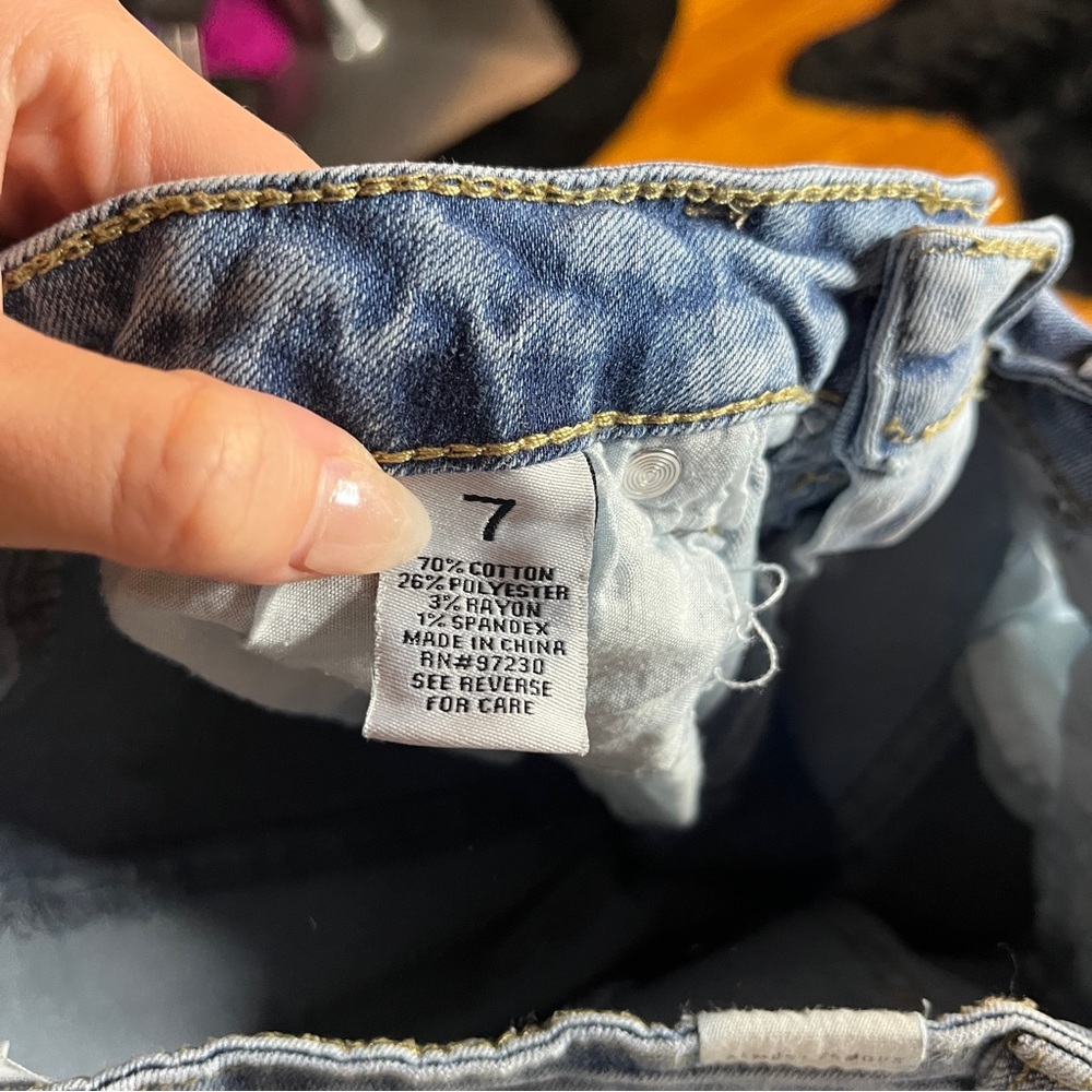 Almost Famous Two Toned Spliced Patchwork Jeans S… - image 3